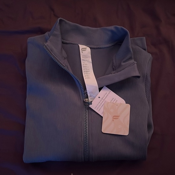 Fabletics Ribbed Seamless Jacket in Storm Slate - Picture 2 of 13